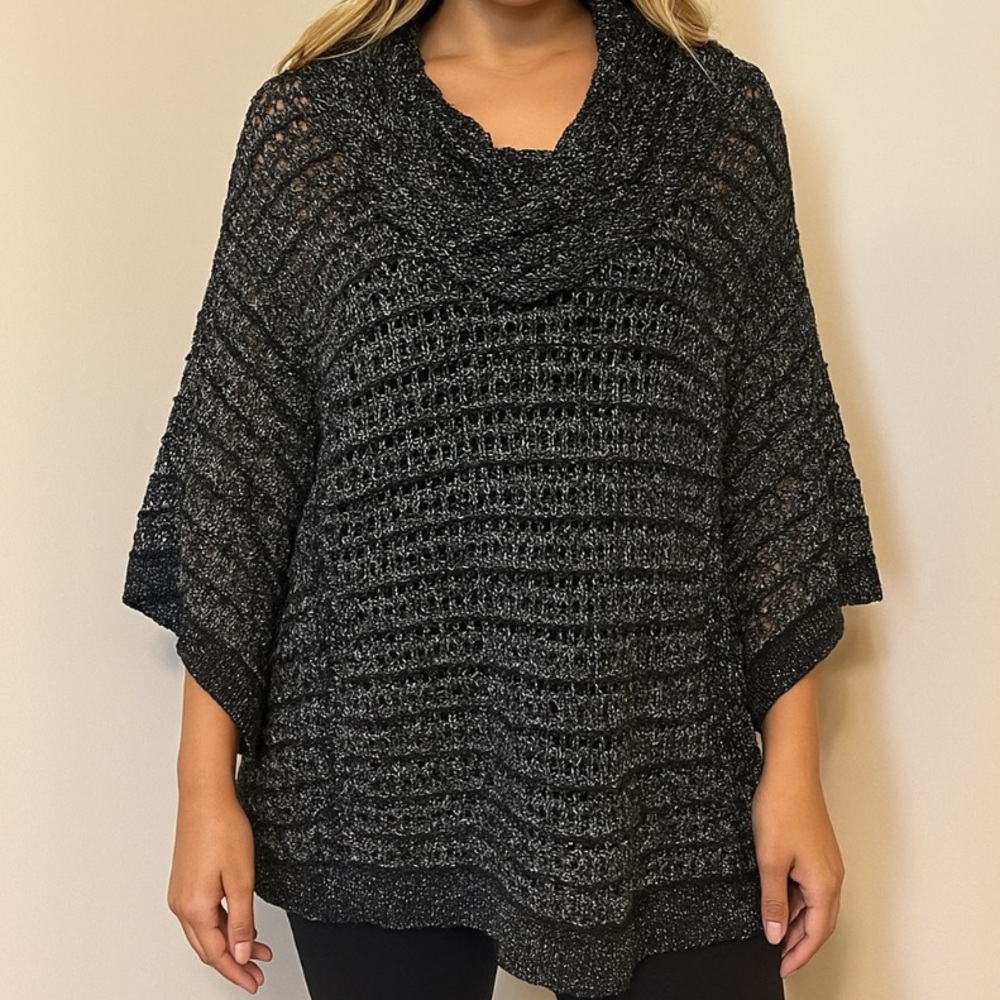 Madison Woman Black Silver Metallic 1X Sweater Cowl Neckline Short Sleeve